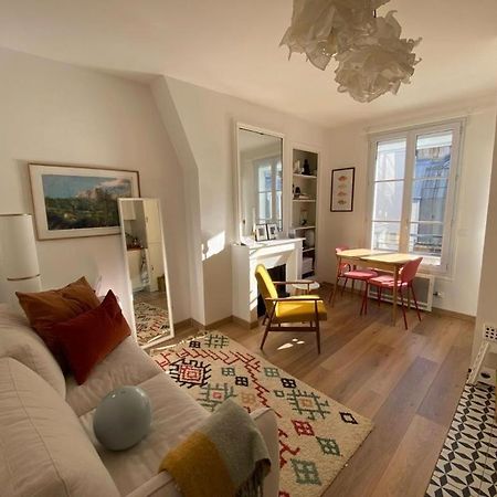 Modern Appartement W/ Tour Eiffel View In The 7Th Paris Eksteriør billede